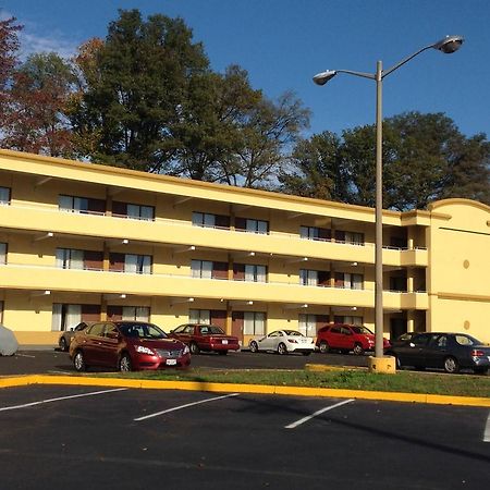 Diamond Inn & Suites Richmond Exteriör bild